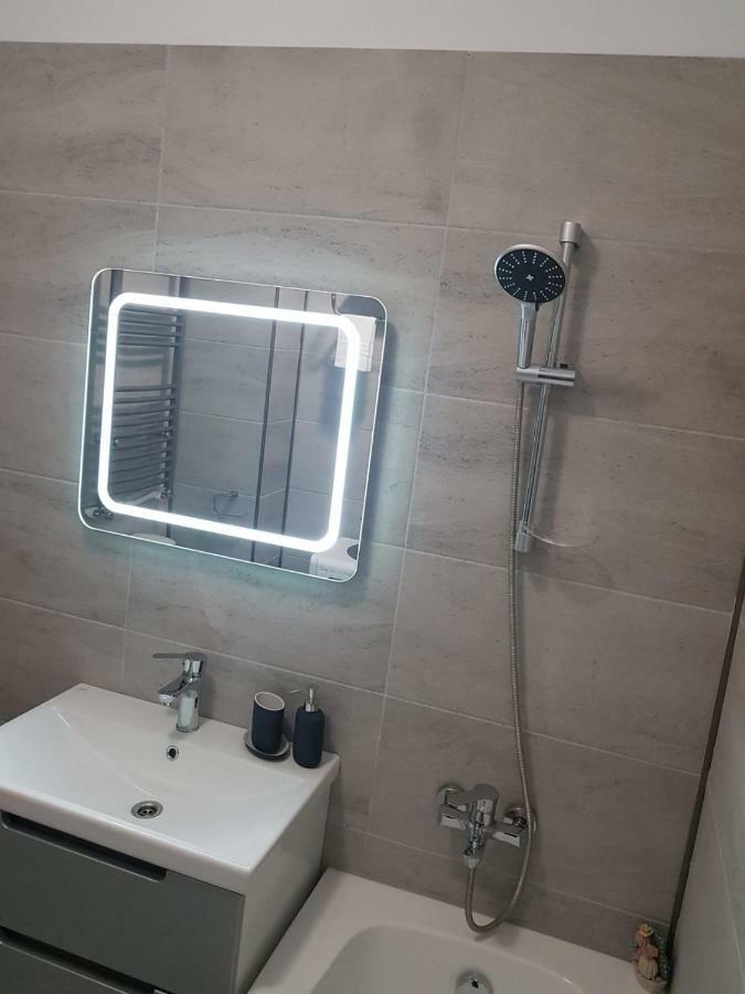 Ranya Apartments Alezzi Beach Resort 那沃达利 外观 照片