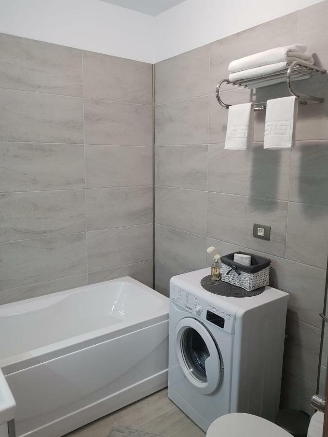 Ranya Apartments Alezzi Beach Resort 那沃达利 外观 照片